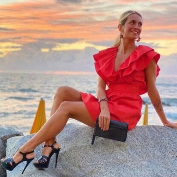 NWT Zara Womens Red Ruffle Mini Dress Blogger Favorite Small 1971/154/649